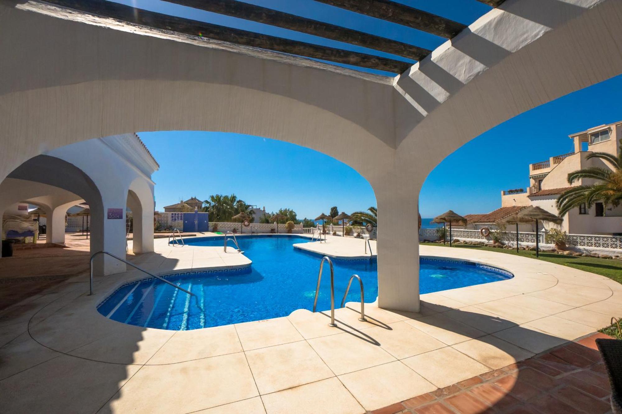 شقة Capistrano Playa 512 Menyber نيرخا المظهر الخارجي الصورة