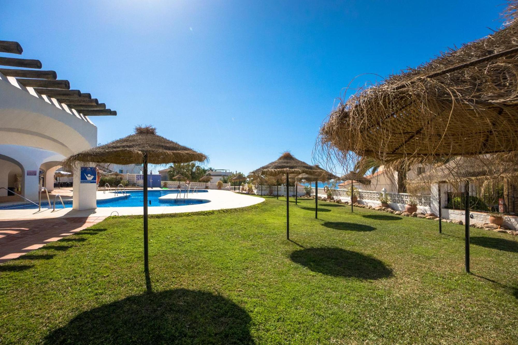شقة Capistrano Playa 512 Menyber نيرخا المظهر الخارجي الصورة